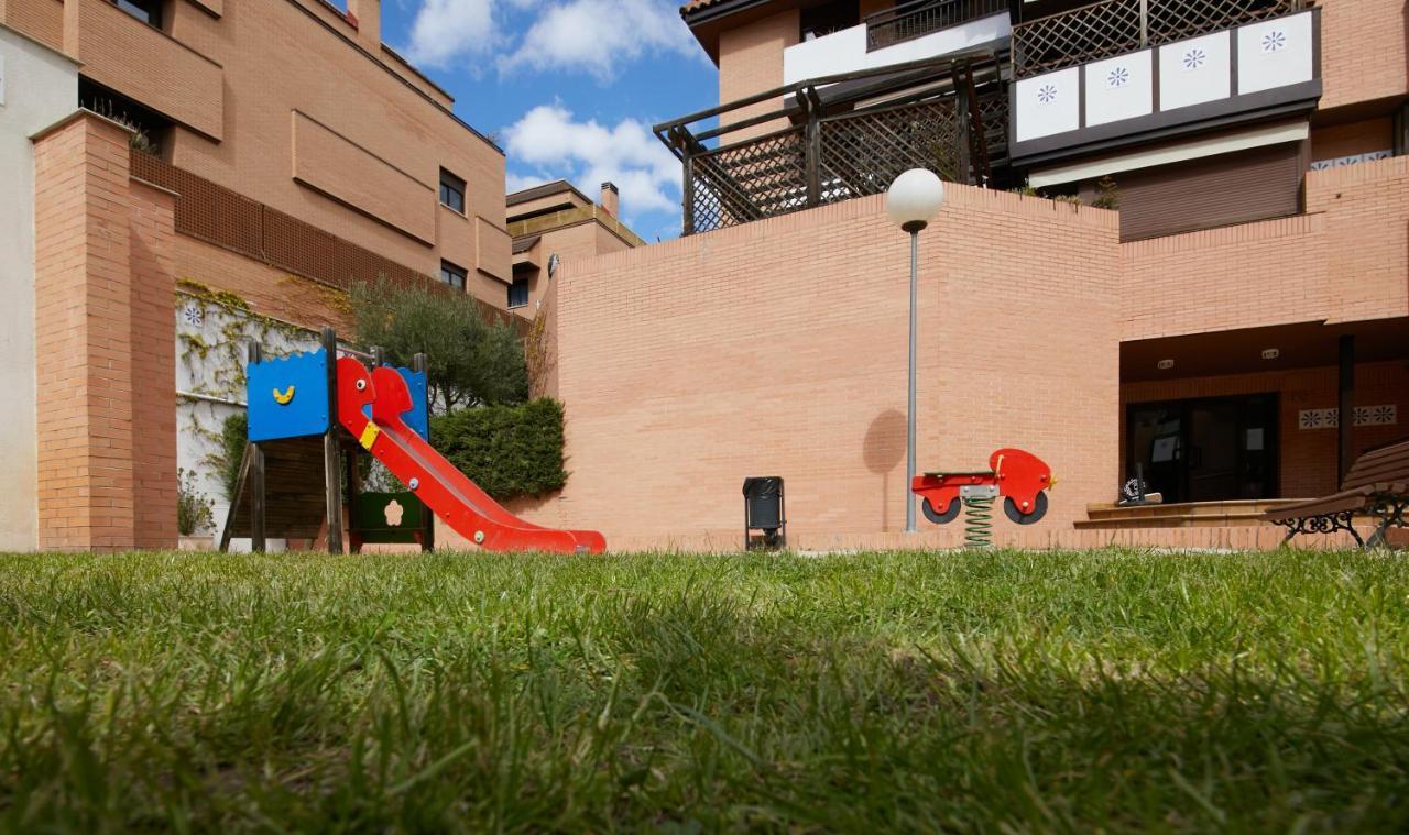 Apartamento Las Rozas Village Экстерьер фото